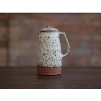 Krug No.4 - Matte Spotty Krug No.4 - Matte Spotty von KoideStudio