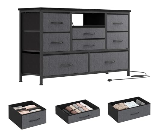 Koioplie Cabinet Kommode mit Schubladen, Kommoden Sideboards mit 8 Schubladen, Stabiler Metallrahmen, Komodenschrank mit Led-Licht, 3 Steckdosen and 2 USB, für Schlafzimmer, Wohnzimmer Koioplie Cabinet Kommode mit Schubladen, Kommoden Sideboards mit 8 Schubladen, Stabiler Metallrahmen, Komodenschrank mit Led-Licht, 3 Steckdosen and 2 USB, für Schlafzimmer, Wohnzimmer von Koioplie