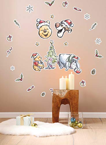 Disney Deco-Sticker von Komar - Winnie Pooh Christmas - Größe: 50 x 70 cm - 26 Teile - Wandtattoo, Kinderzimmer, Dekoration, Weihnachten von Komar