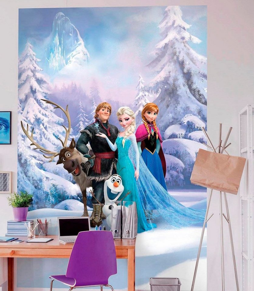 Komar Fototapete Frozen Winter Land - Größe 184 x 254 cm, glatt, bedruckt, Kinderzimmer von Komar