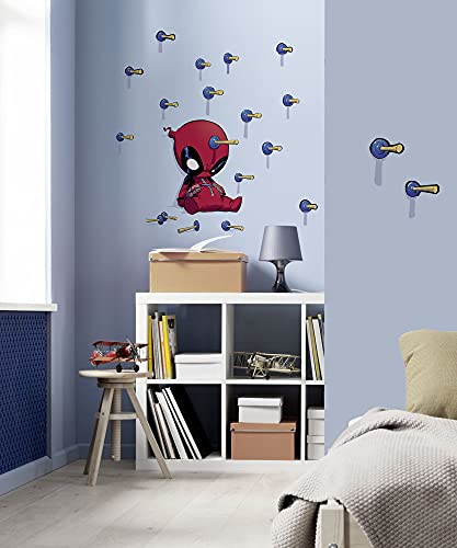 Komar Marvel Wandtattoo Deadpool Shootout - 50 x 70 cm (Breite x Höhe) - 19 Teile - Deco-Sticker, Wandaufkleber, Wandsticker, Wanddeko, Kinderzimmer - 14113h von Komar