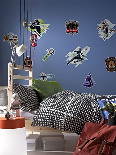 Komar Star Wars Wandtattoo Clone Wars Badges - 100 x 70 cm (Breite x Höhe) - 10 Teile - Anakin Skywalker, Obi-Wan-Kenobi, Jedi, Deco-Sticker, Wanddeko, Kinderzimmer - 14738h von Komar