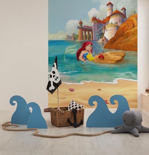 Komar Vlies Fototapete - Disney Ariel Daydream - Größe 200 x 250 cm - Kinderzimmer, Kindertapete, Tapete Komar Vlies Fototapete - Disney Ariel Daydream - Größe 200 x 250 cm - Kinderzimmer, Kindertapete, Tapete von Komar