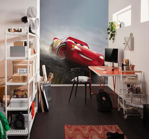 Komar Vlies Fototapete - Disney and Pixar Cars Shine - Größe 200 x 250 cm - Kinderzimmer, Kindertapete, Tapete Komar Vlies Fototapete - Disney and Pixar Cars Shine - Größe 200 x 250 cm - Kinderzimmer, Kindertapete, Tapete von Komar