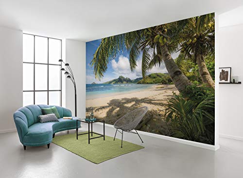 Komar Vlies Fototapete STRANDOASE SÜDSEE | Tapete, XXL, Dekoration, Strand, Palmen, Wohnzimmer, Büro, Flur | Größe 450 x 280 cm (Breite x Höhe) | SHX9-126 von Komar