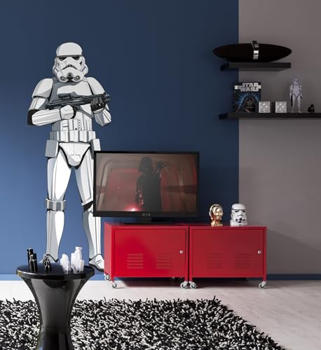 STAR WARS selbstklebende und konturgeschnittene Vlies Fototapete von Komar - Star Wars XXL Stormtrooper - Größe: 127 x 188 cm - Wandtattoo, Kinderzimmer, Lebensgross STAR WARS selbstklebende und konturgeschnittene Vlies Fototapete von Komar - Star Wars XXL Stormtrooper - Größe: 127 x 188 cm - Wandtattoo, Kinderzimmer, Lebensgross von Komar