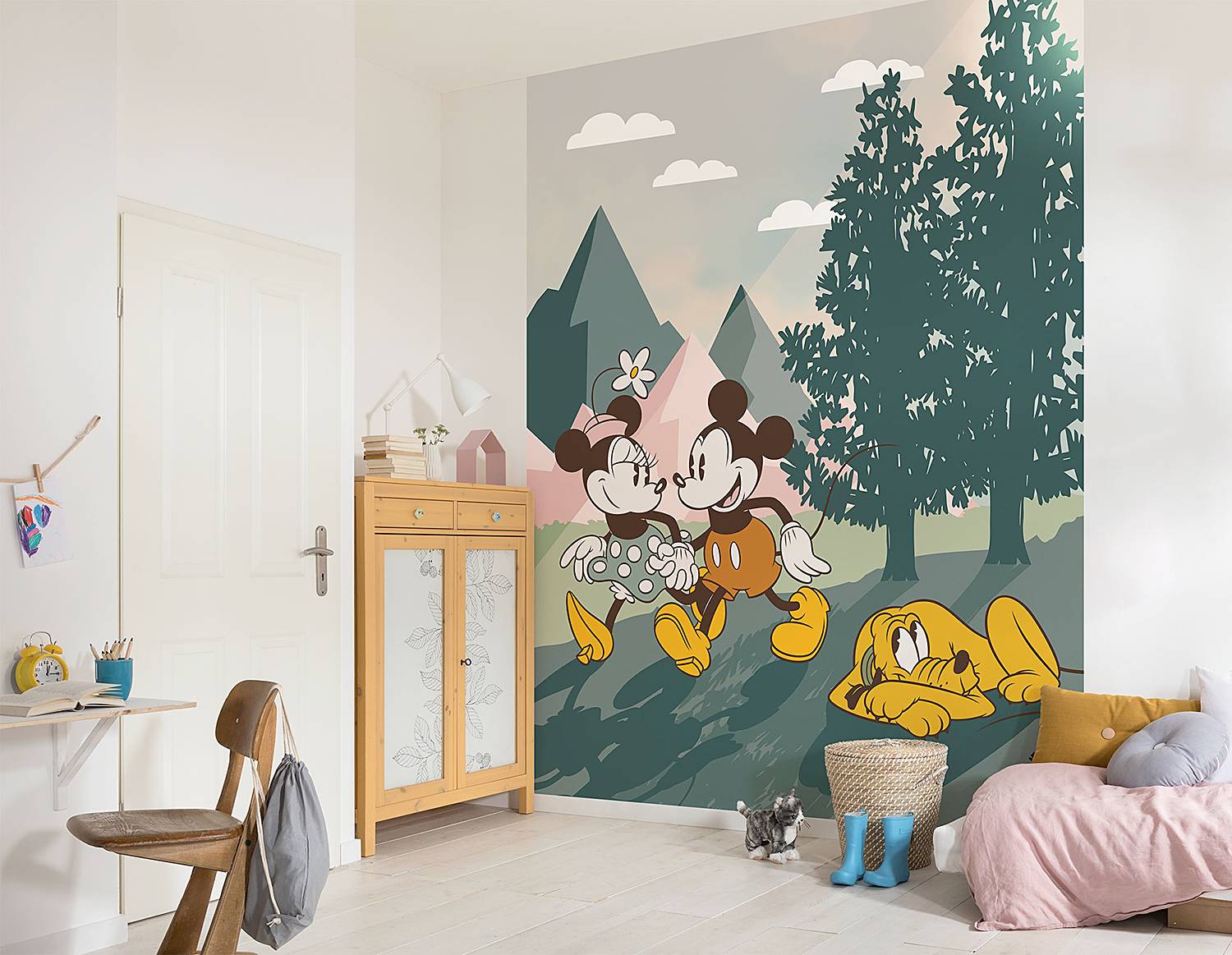 Vliestapete Mickey & Minnie Nature von Komar