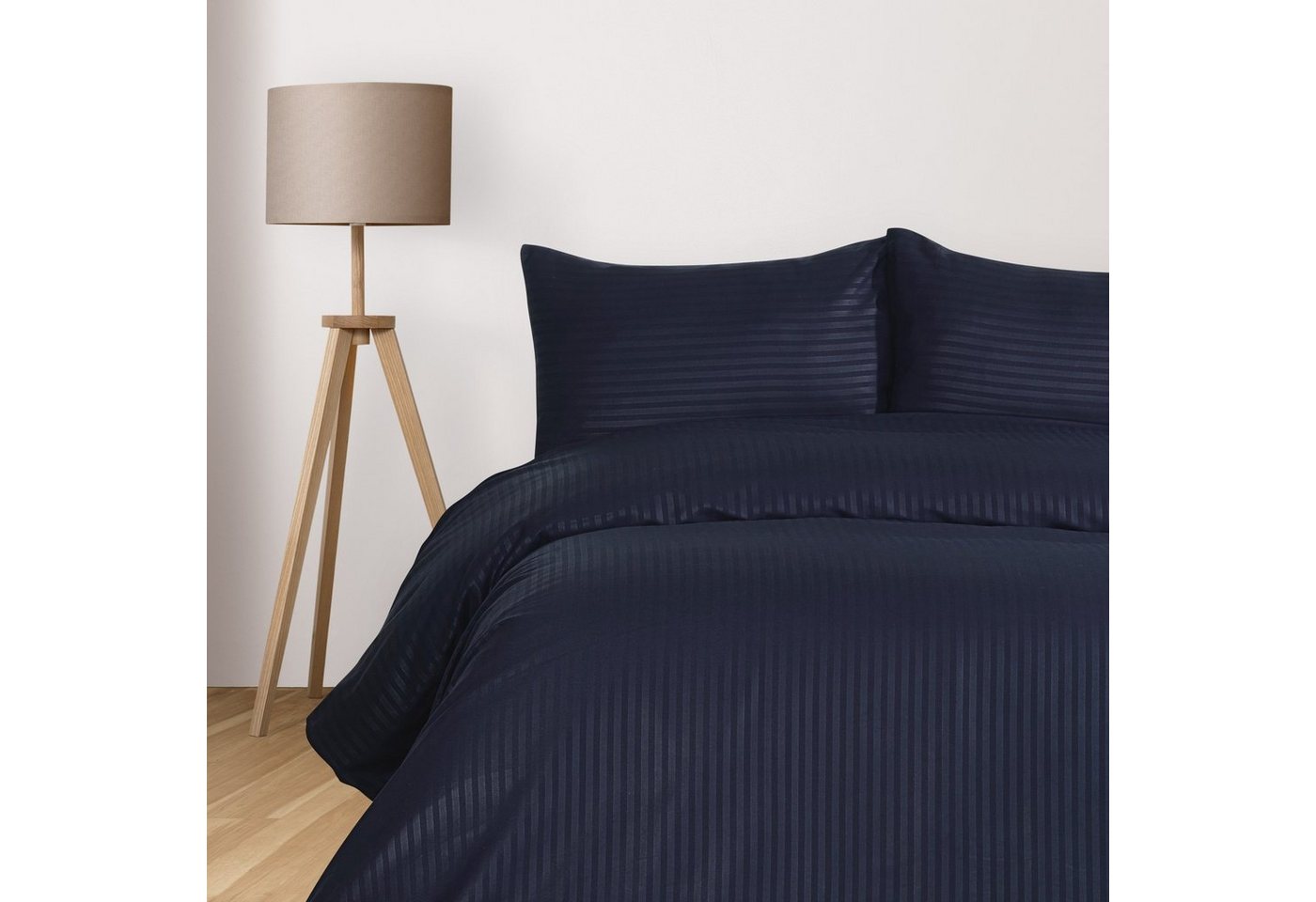 Komfortec Bettwäsche Deluxe, 2&3 Teilig, 140x200 cm, 155x220 cm, 200x200 cm oder 220x240 cm, 100 % Mikrofaser (120 g/m), 2 teilig, Bettwäsche-Sets mit Reißverschluss, Weich und Bügelfrei von Komfortec