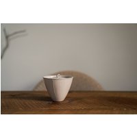 Handgemachter Beige Glasierter Gaiwan Handgemachter Beige Glasierter Gaiwan von KongMountainTea