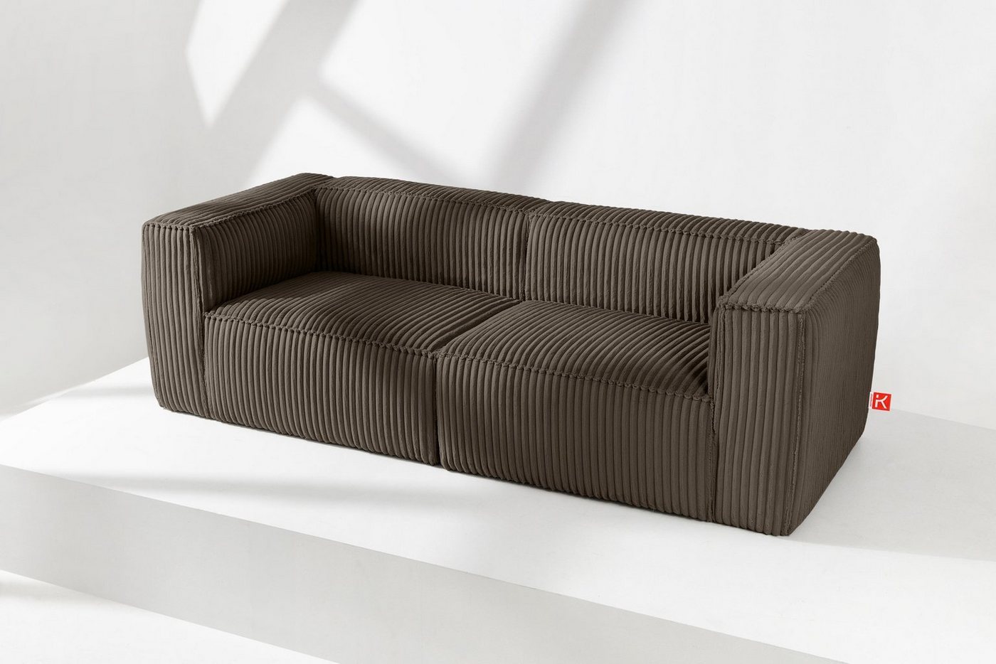 Konsimo 3-Sitzer Einzelsofa 3-Personen FEROX, hergestellt in der EU, aus breitem Cordstoff, Modern, 3-Sitzer von Konsimo