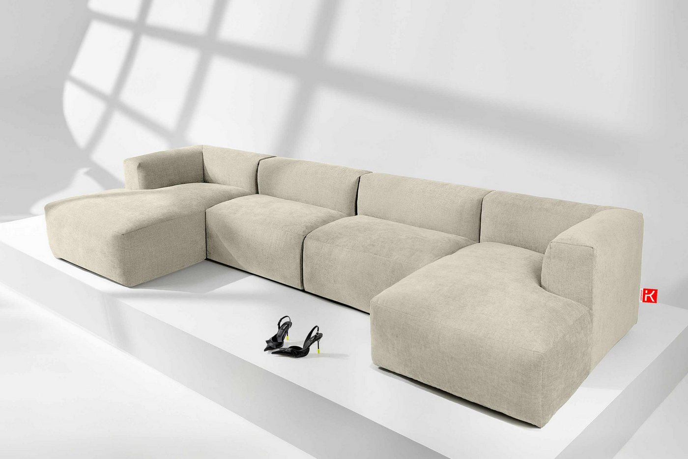 Konsimo Wohnlandschaft BUFFO Ecksofa U-Form, extrem weicher und bequemer Sitz, hergestellt in der EU, 7-8-Sitzer von Konsimo