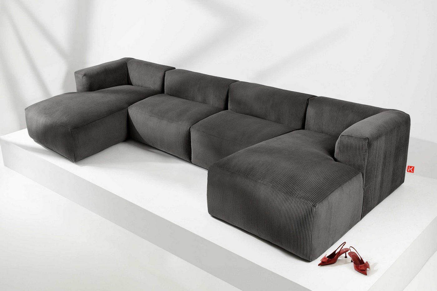 Konsimo Wohnlandschaft BUFFO Ecksofa U-Form, extrem weicher und bequemer Sitz, hergestellt in der EU, 7-8-Sitzer von Konsimo