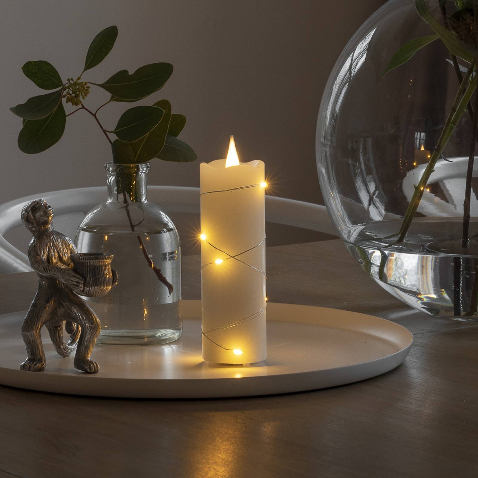 LED-Wachskerze weiß Lichtfarbe Warmweiß 12,7 cm LED-Wachskerze weiß Lichtfarbe Warmweiß 12,7 cm von Konstsmide Christmas