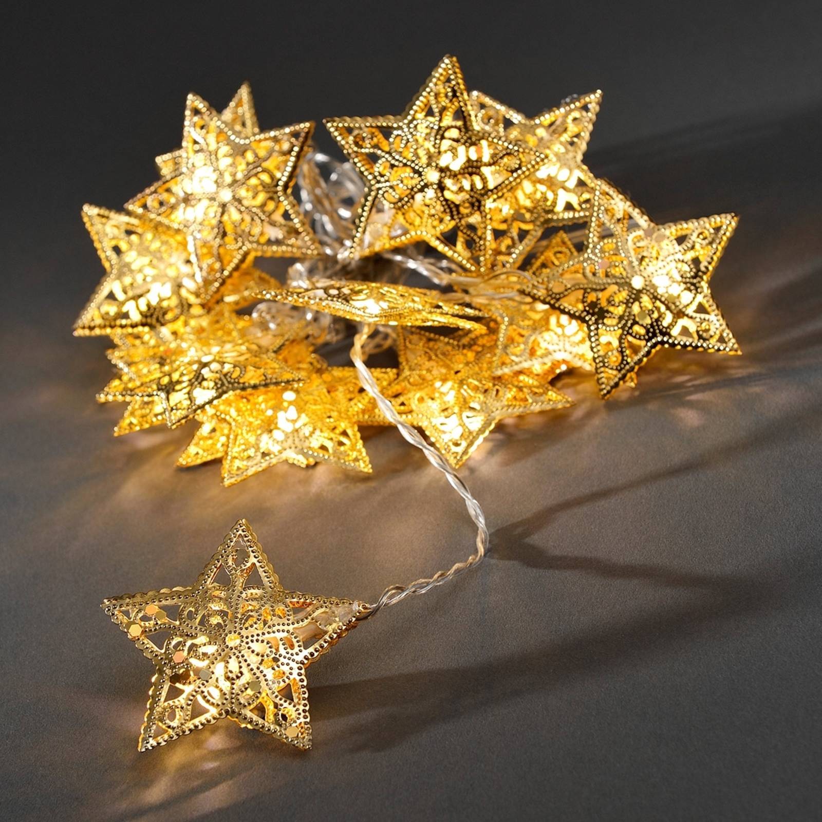 16-flammige LED-Lichterkette mit goldenen Sternen von Konstsmide Christmas