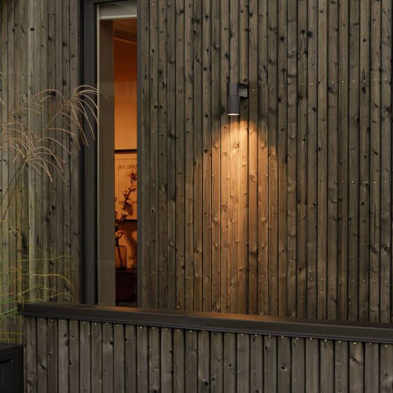 Außenwandlampe Temi, schwarz, Breite 11 cm, Aluminium Außenwandlampe Temi, schwarz, Breite 11 cm, Aluminium von Konstsmide