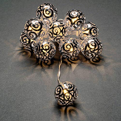 Konstsmide LED Dekolichterkette, silberfarbene Metallbälle, mit 6h Timer, 10 warm weiße Dioden, batteriebetrieben, Innen, transparentes Kabel - 3129-303 Konstsmide LED Dekolichterkette, silberfarbene Metallbälle, mit 6h Timer, 10 warm weiße Dioden, batteriebetrieben, Innen, transparentes Kabel - 3129-303 von Konstsmide