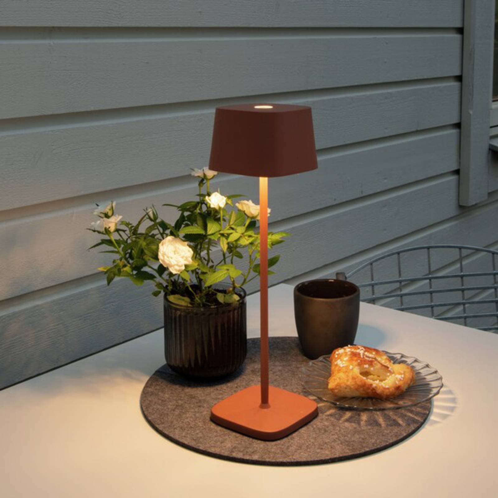 LED-Tischleuchte Capri für außen, terracotta von Konstsmide