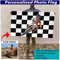 Motocross Personalisierte Racing Flagge, Dirt Bike Liebhaber, Drag Geschenke, Racing, Coole Geschenke Für Biker, Flagge 24x36 von KoolKoolCustomDesign