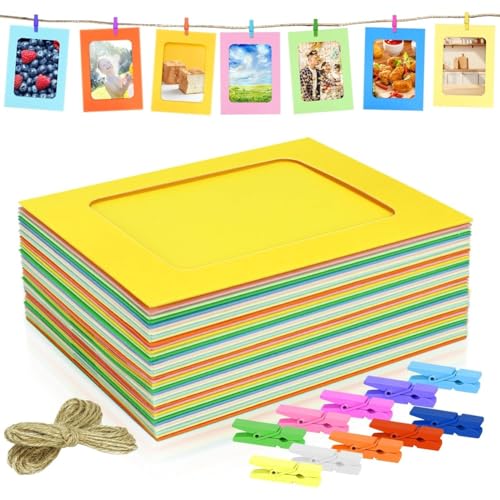 Koolenry 50Er-Packung Papier-Bilderrahmen, 4X6 Bunter Fotohalter mit Holzklammern und Schnur für Wanddekoration und Partyzubehör von Koolenry