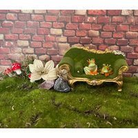 Fairy Garden Miniatur Frosch Mit Krone Königlichen Froschkönig Prince Frosch-Miniatur-Prinz Der Fairy Garden Miniatur Frosch Mit Krone Königlichen Froschkönig Prince Frosch-Miniatur-Prinz Der von KousoulasKreations