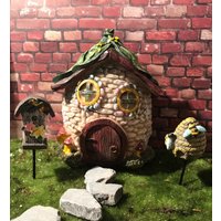 Miniatur-Bienenstock, Miniatur-Vogelhaus, Fee Liefert, Miniatur-Garten-Accessoires, Container-Garten, Mini-Garten-Dekoration Miniatur-Bienenstock, Miniatur-Vogelhaus, Fee Liefert, Miniatur-Garten-Accessoires, Container-Garten, Mini-Garten-Dekoration von KousoulasKreations