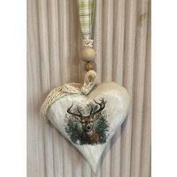 Handgefertigter Deko Fenster Hänger Girlande Holz Herz Hirsch -174 von Kraenzchenfein