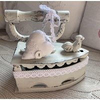 Shabby Vintage Look Deko Nostalgie Gußeisen Bügeleisen Handarbeit Upcycling -109 von Kraenzchenfein