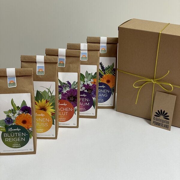 Kräutergarten Pommerland Geschenkpaket mit den 5 Bio-Tee Klassikern von Kräutergarten Pommerland