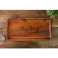 "Handgefertigtes Holztablett Schreibtisch Organizer "My Stuff" Mit Gravur." "Handgefertigtes Holztablett Schreibtisch Organizer "My Stuff" Mit Gravur." von KraftsAtik