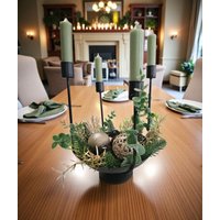 Moderner Adventskranz Schwarz Grün Gold Mit Eukalyptus & Salbei Dauerhafte Weihnachtsdeko Boho Skandi Stil Handgemacht Und Elegant Moderner Adventskranz Schwarz Grün Gold Mit Eukalyptus & Salbei Dauerhafte Weihnachtsdeko Boho Skandi Stil Handgemacht Und Elegant von Kranzliesel