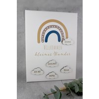 Personalisiertes Geschenk Zur Geburt Regenbogen Auf Leinwand Mit Holzwolken in Weiß Personalisiertes Geschenk Zur Geburt Regenbogen Auf Leinwand Mit Holzwolken in Weiß von Kraussemotions