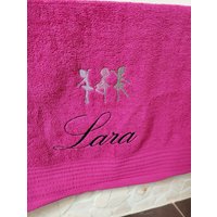Handtuch 50x100cm Mit Namen Und Ballerina Motiv Handtuch 50x100cm Mit Namen Und Ballerina Motiv von Kreandzia