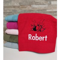 Handtuch Mit Name Namensstickerei Kegel Bowlingmotiv Handtuch Mit Name Namensstickerei Kegel Bowlingmotiv von Kreandzia