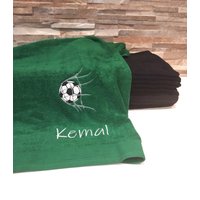 Handtuch Mit Namen Und Fußball Motiv Handtuch Mit Namen Und Fußball Motiv von Kreandzia