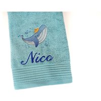 Handtuch Mit Namen Und Tier Motiv, Wal, Krabbe Handtuch Mit Namen Und Tier Motiv, Wal, Krabbe von Kreandzia