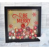 Weihnachtsschattenbox "Be Merry & Bright' Christbaumkugel von KreativGifts1