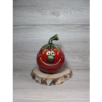 Keramik Tomate 13 cm Keramikfigur Früchte Küchendekoration Handgemacht Keramik Tomate 13 cm Keramikfigur Früchte Küchendekoration Handgemacht von KreativInTon