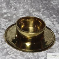 Flacher Metall-Leuchter Aus Messing, Glänzend, Mit Perlrand, Für Kerzen Einem Durchmesser Von 50 Mm Geeignet Flacher Metall-Leuchter Aus Messing, Glänzend, Mit Perlrand, Für Kerzen Einem Durchmesser Von 50 Mm Geeignet von KreativatelierShop