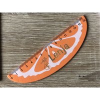 Buntes Früchte Lineal Personalisierbar von KreativeLaserbude