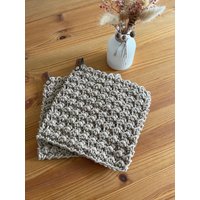 Topflappen | 2Er Set Modern Gehäkelt Küchenhelfer Topfuntersetzer Hitzebeständig Topflappen | 2Er Set Modern Gehäkelt Küchenhelfer Topfuntersetzer Hitzebeständig von KreativtraumbyKatja