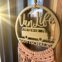 Camping Crew Türschild Makramee Traumfänger Personalisiert Name Geschenk Wand Medaille Familie Camper Wohnwagen Wohnmobil Geburtstag Vanlife von KrehertivDesign