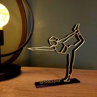 Yoga Deko Figur Tänzer Natarajasana Name Wohnzimmer Yogastudio Personalisierbar Geldgeschenk Geburtstag von KrehertivDesign