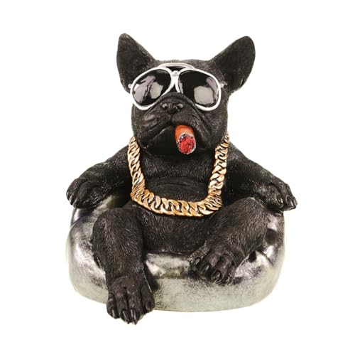 Kremers Schatzkiste Bulldogge Deko Figur mit Sonnenbrille & Zigarre 20x18x20 cm I Coole Hund Skulptur auf Sofa I Polyresin I Handbemalt I Detailreich I Wohnzimmer Büro Dekoration von Kremers Schatzkiste