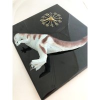 Dinosaurier-Uhr - Pachycephalosaurus Lackiertem Holz Hängen Batterie Betriebene Childrens Decor Uhr von KrissyKatVINTAGE