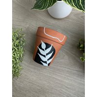 Handbemalter Blumentopf 10 cm | Boho Terrakotta Topf Tontopf Dekor Wohnkultur Geschenke Für Sie von KristaCollective