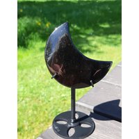 Goldschein Obsidian Mond Auf Ständer H Edelstein Kristall Schnitzerei Carving Kristallmond Edelsteinmond Goldobsidian Goldscheinobsidian Goldschein Obsidian Mond Auf Ständer H Edelstein Kristall Schnitzerei Carving Kristallmond Edelsteinmond Goldobsidian Goldscheinobsidian von KristallLiebeCo