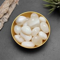 Friedensachat | Weißer Achat Trommelsteine Friedensachat | Weißer Achat Trommelsteine von Kristallwald