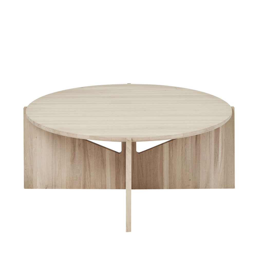Kristina Dam - XL Table - Sofatisch aus Holz im geometrischen Design von Kristina Dam