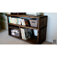 Plattenspieler Ständer | Schallplattenaufbewahrung Gerüstmöbel Rustikaler Fernsehtisch Retro Krud-34 V2 von KrudFurniture