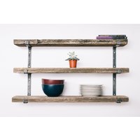 Dreifach-Regalhalterung - Robuste Metallregalhalterung, Mehrstufige Halterung, Dreifachregal, Industrielle Regalhalterung, Moderne Regalhalterung von KubieSteelco